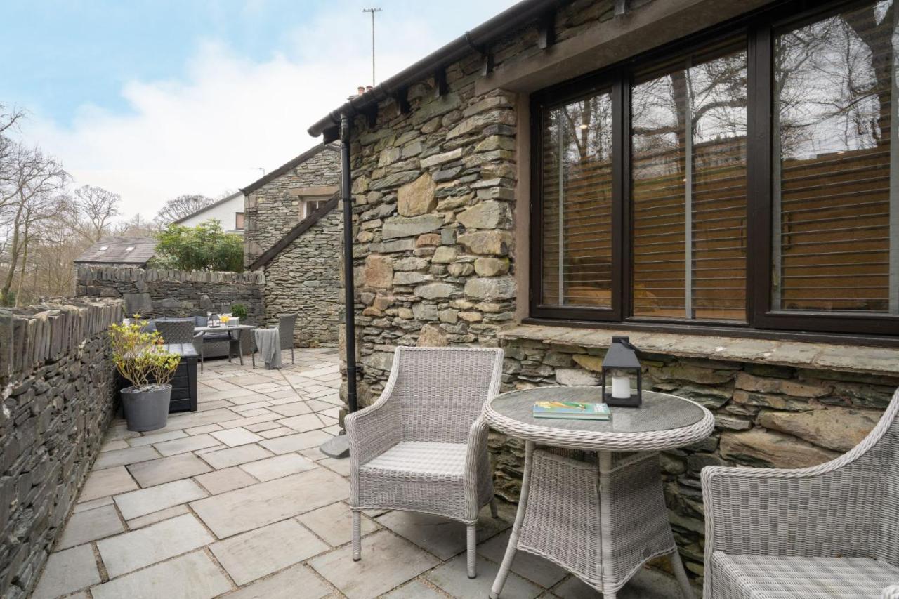 Spacious Property With Waterfall View By Letmestay Ambleside Exterior photo